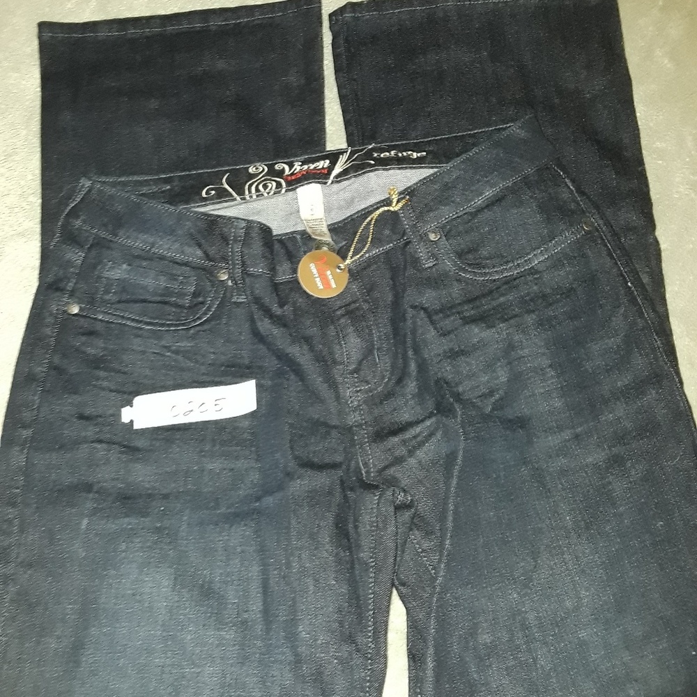 Refuge vixen Jean's new